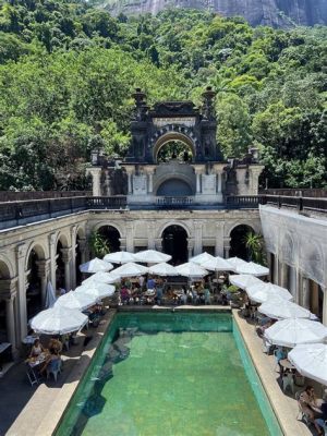  Parque Lage:  Bên Bờ Hồ Biển Ngọc Xanh Và Nét Vẻ Romanticism Của Brazil