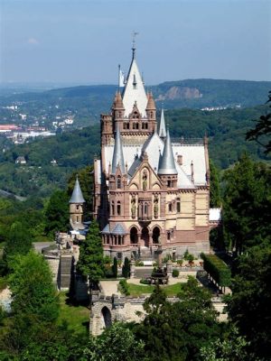 Schloss Drachenburg: Một Kiệt Tác kiến trúc Gothic trên Núi Dragon!